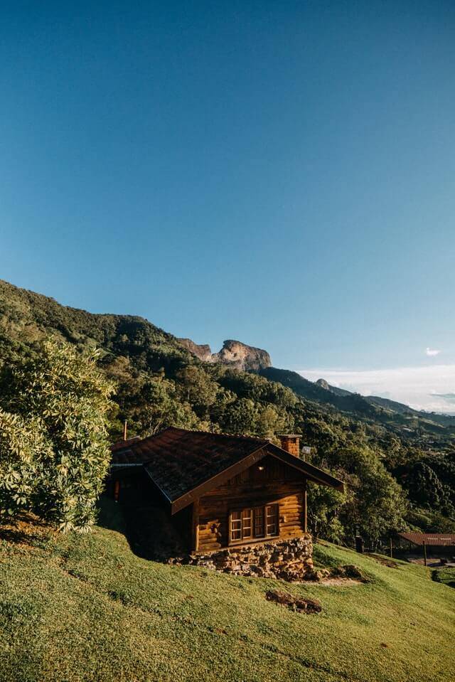 Предимствата на къща в планината