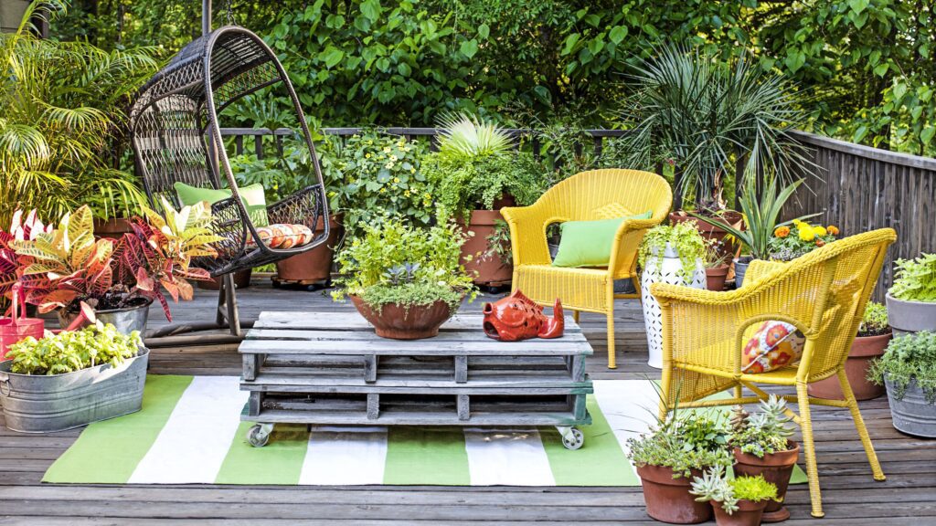 Лесни и евтини начини да преобразите вашата градина