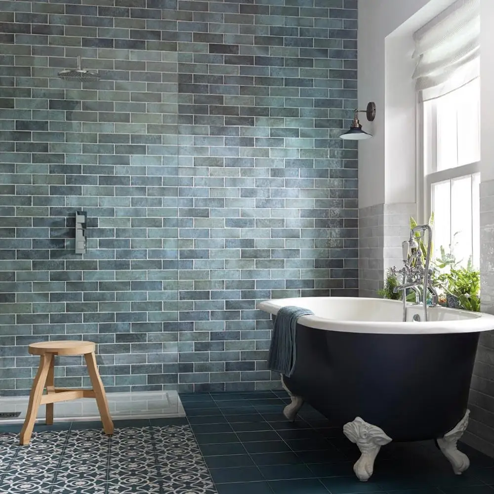 Страхотни идеи за баня в синьо и сиво